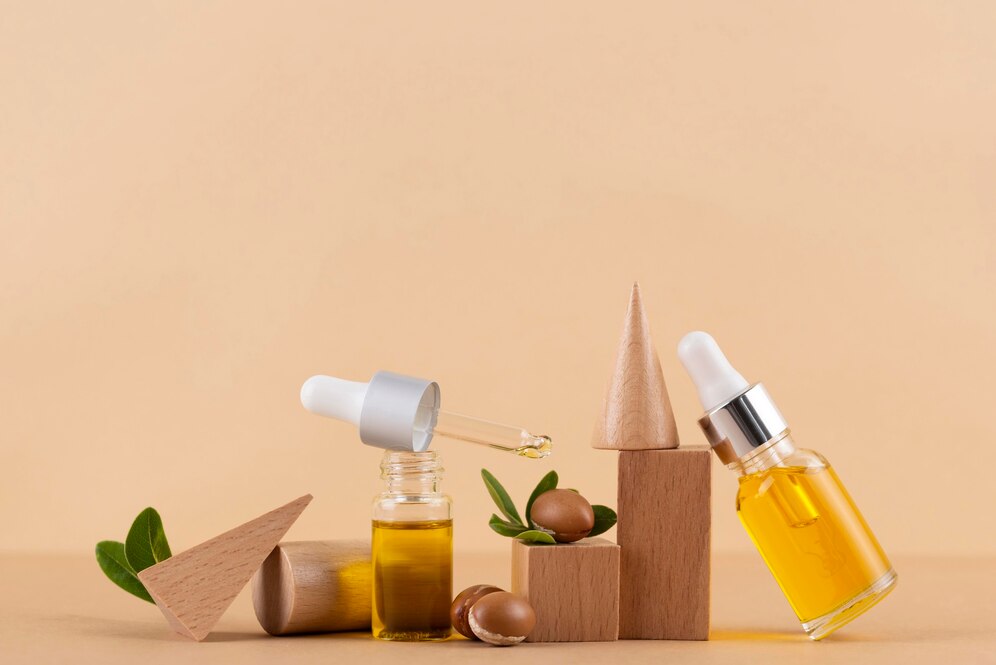 healthy-argan-oil-arrangement_23-2148989071 روغن‌های گیاهی، اکسیر جوانی و زیبایی پوست و مو